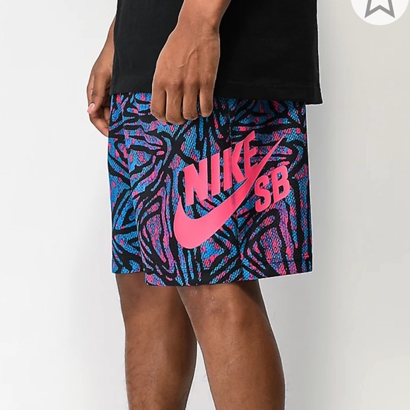 Nike Sb Drifit Sunday Laser Geo Print 
